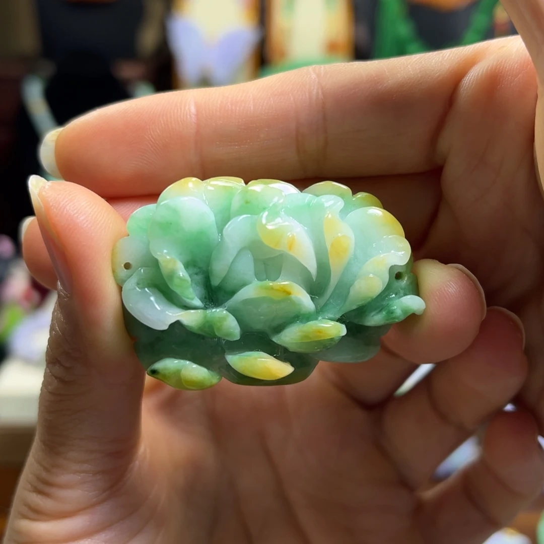 翡翠未镶嵌颈饰天然翡翠