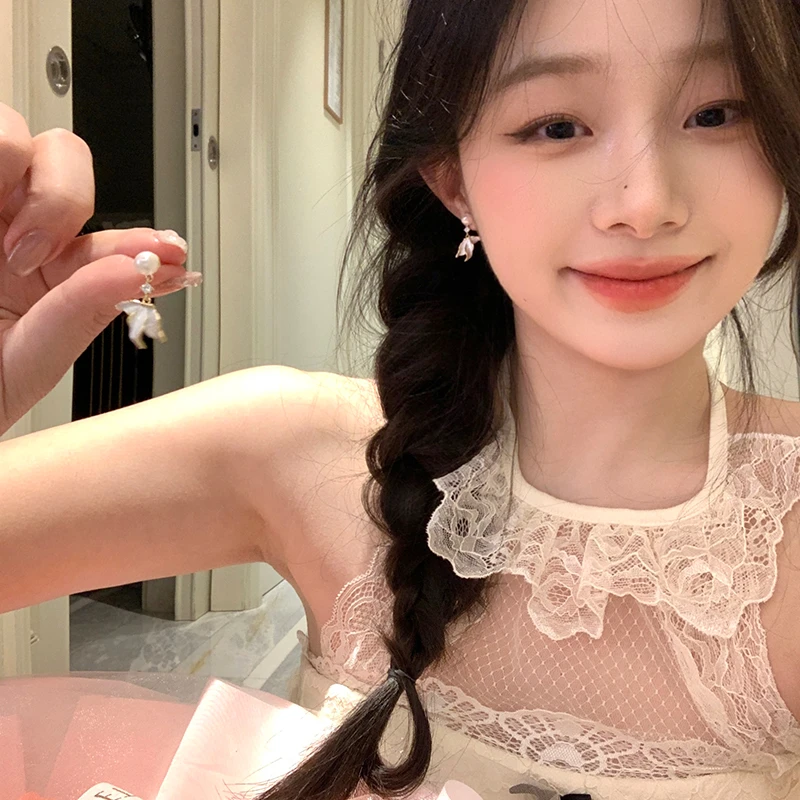 铜合金耳饰 蝴蝶珠珠鱼尾流苏耳环女轻奢小众设计感耳钉气质耳饰