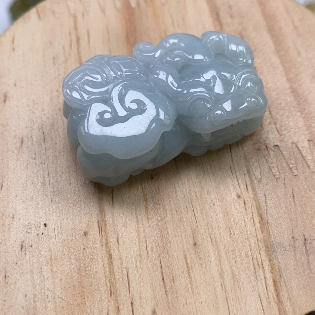 翡翠未镶嵌颈饰多人霸王貔貅吊坠