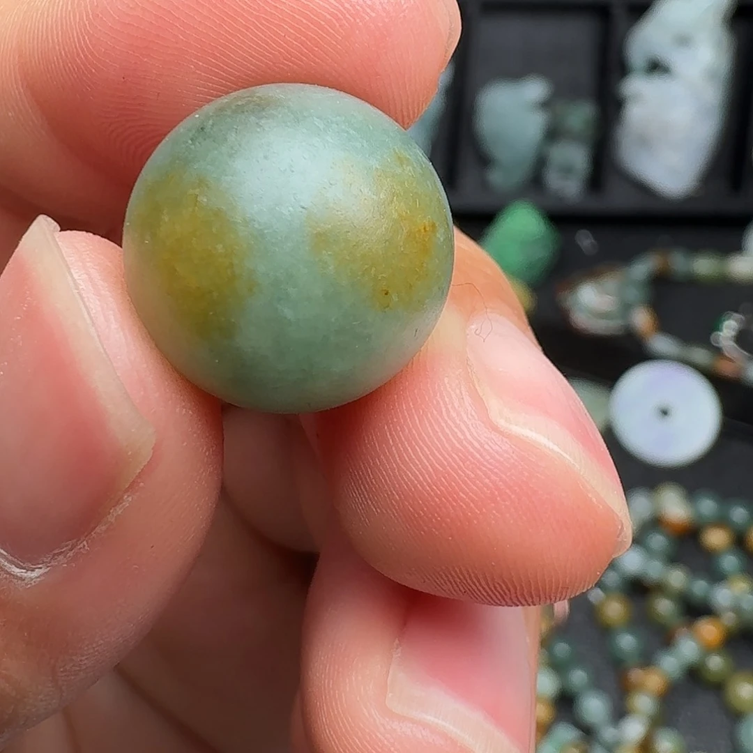 翡翠吊坠(不含链)未镶嵌一**空