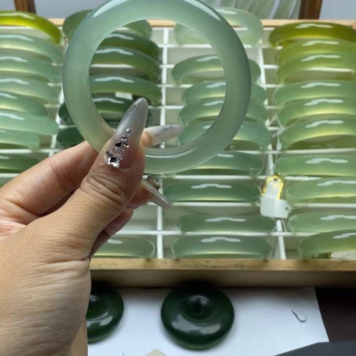 可***我蛇纹石玉合金手镯