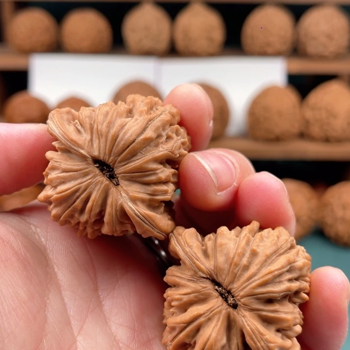 文玩核桃把件41平谷四座楼