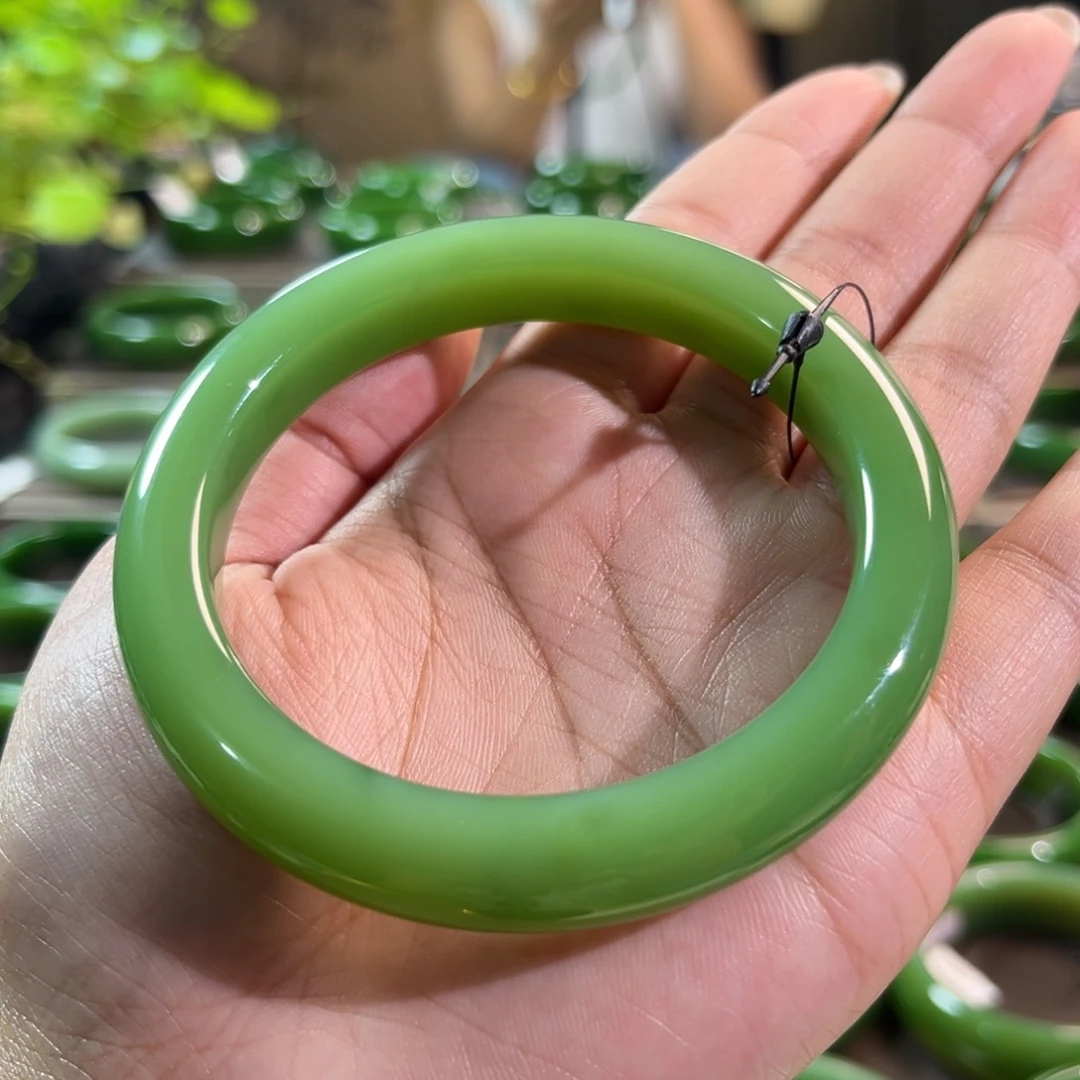 未镶嵌手镯和田玉（碧玉）5960