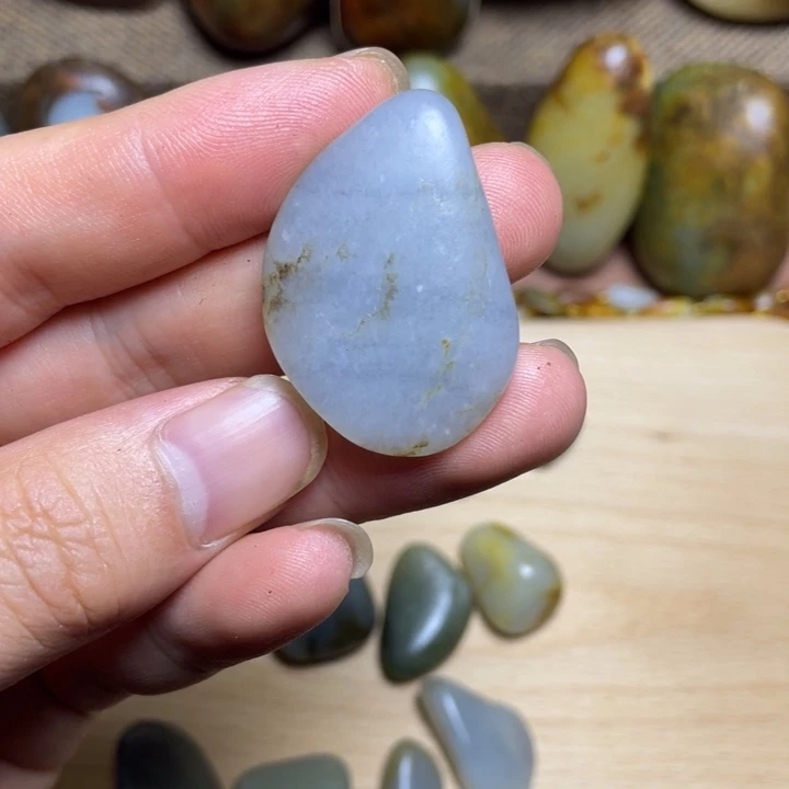 和田玉（糖玉）未镶嵌颈饰丨**丨