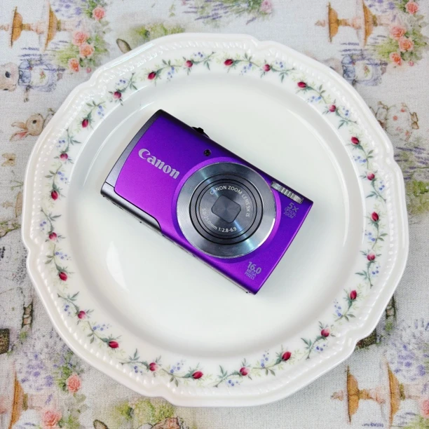 95新 Canon/佳能 A3500紫葡萄1600w像素5倍变焦wifi款闭眼入