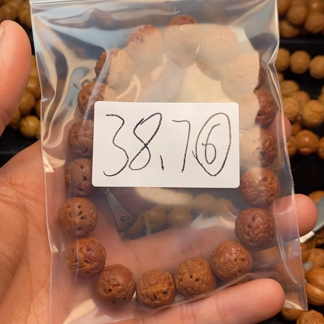 猴头核桃手串直播间