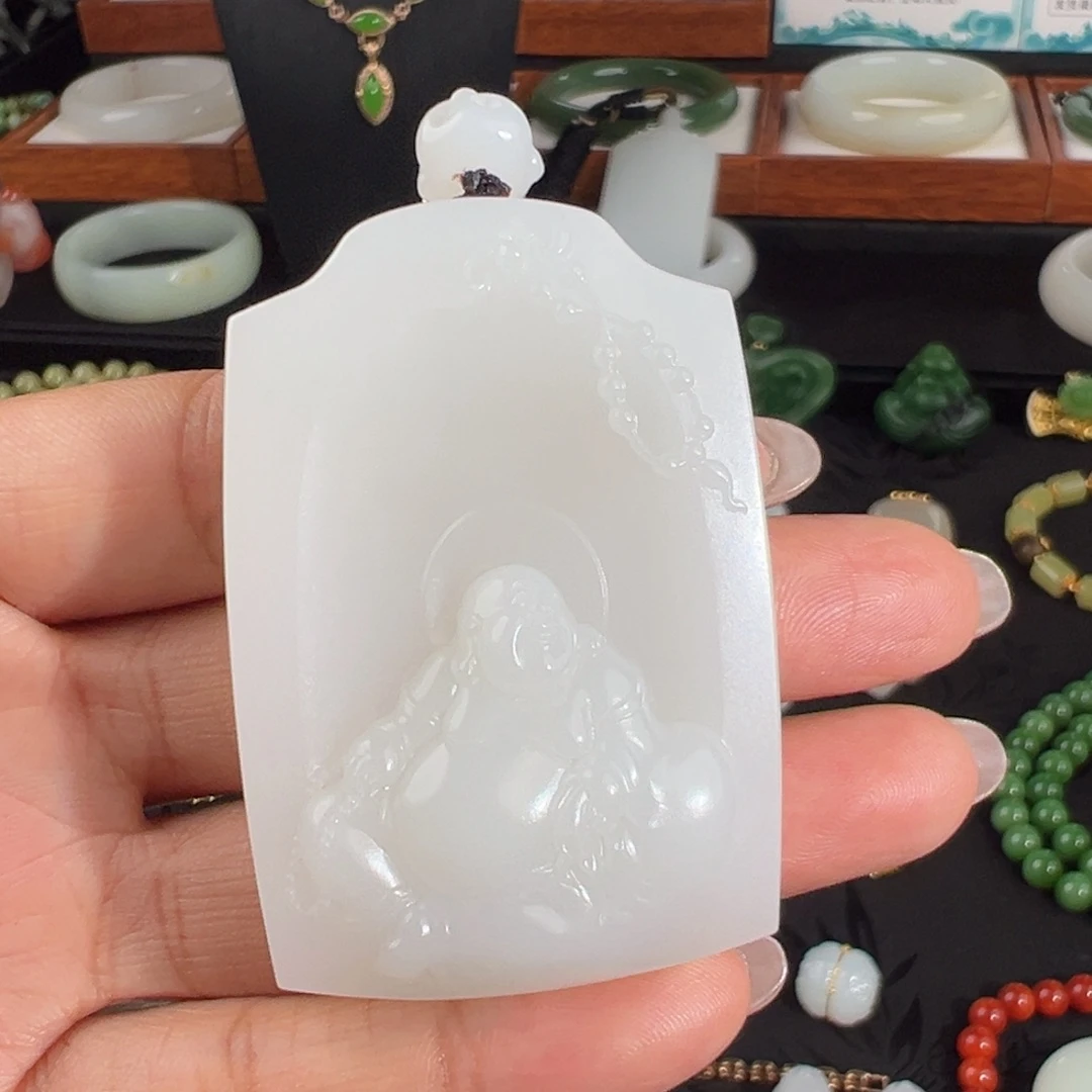 和田玉未镶嵌颈饰山料羊脂白巨油佛牌