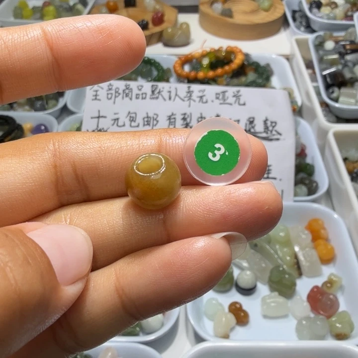 和田玉未镶嵌珠宝奇石