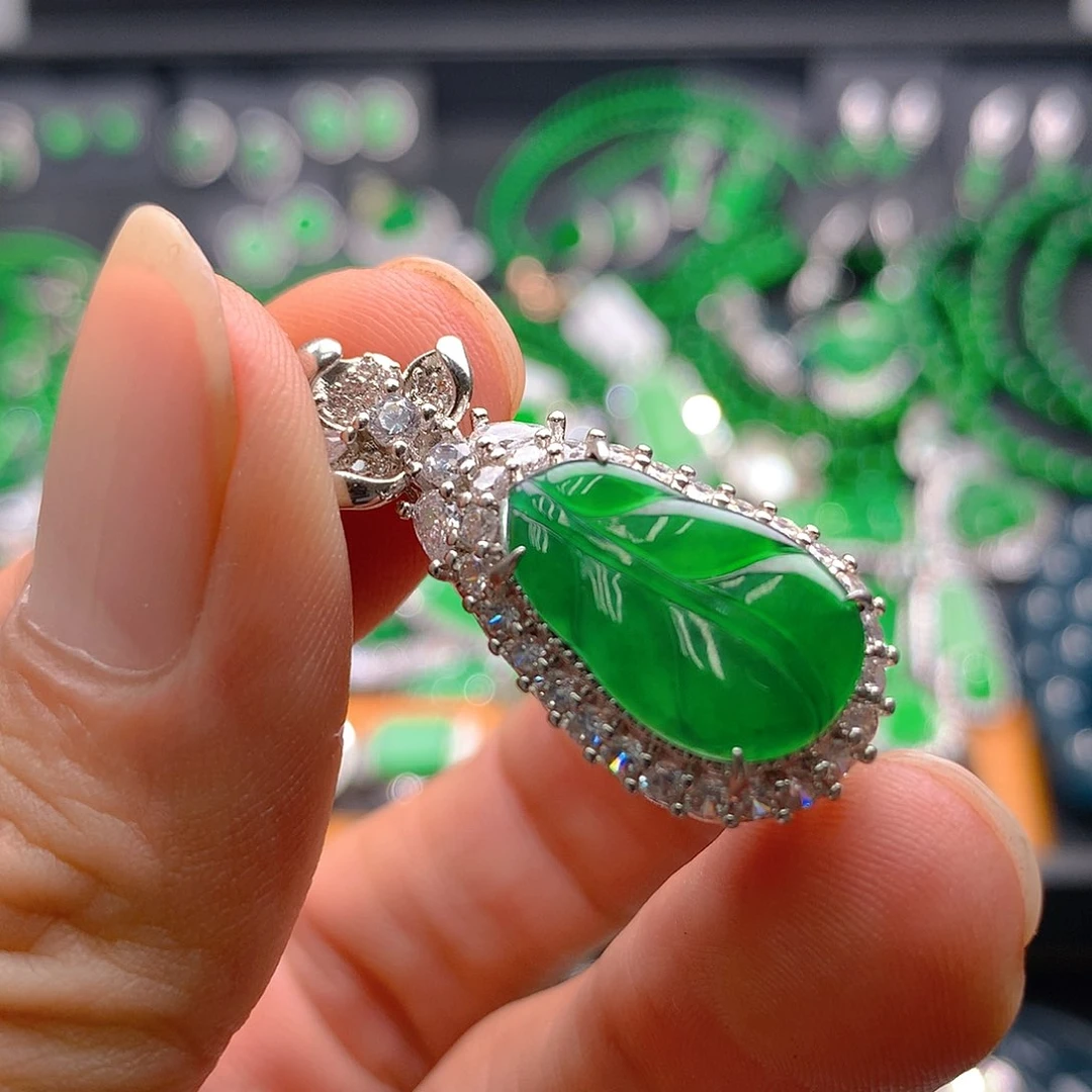 未镶嵌手链翡翠翡翠