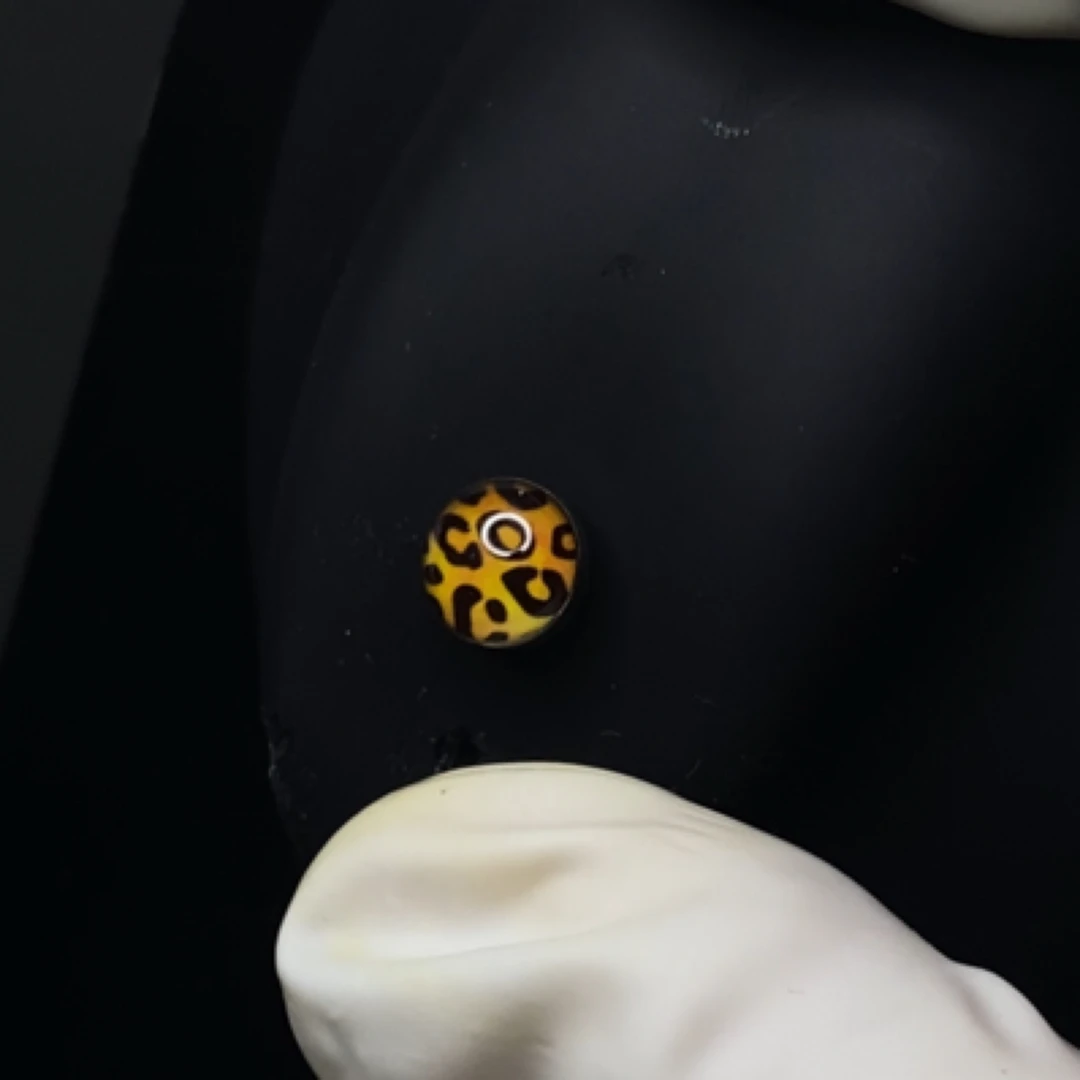 钛钢耳饰 豹纹舌钉辣妹甜美穿刺饰品新款朋克个性男女钛钢可喝酒