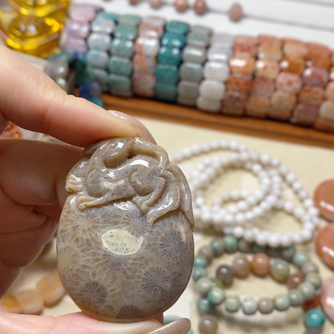 石英石非金属大花