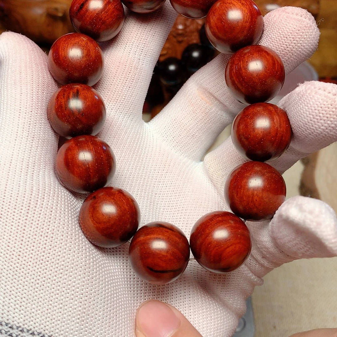 小叶紫檀手串/手链l****118 13 顶泥满星