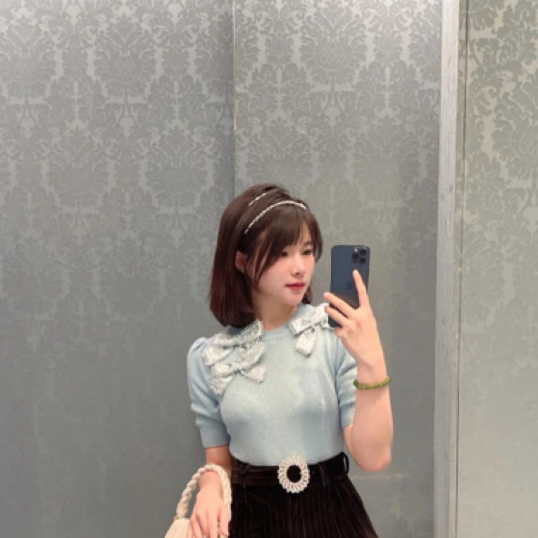 99新 MIU MIU/缪缪  蓝色蝴蝶结针织上衣