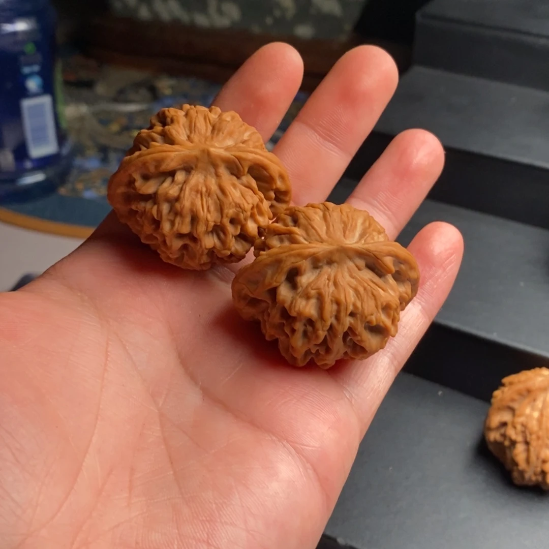 单***宝文玩核桃吊坠核为贵