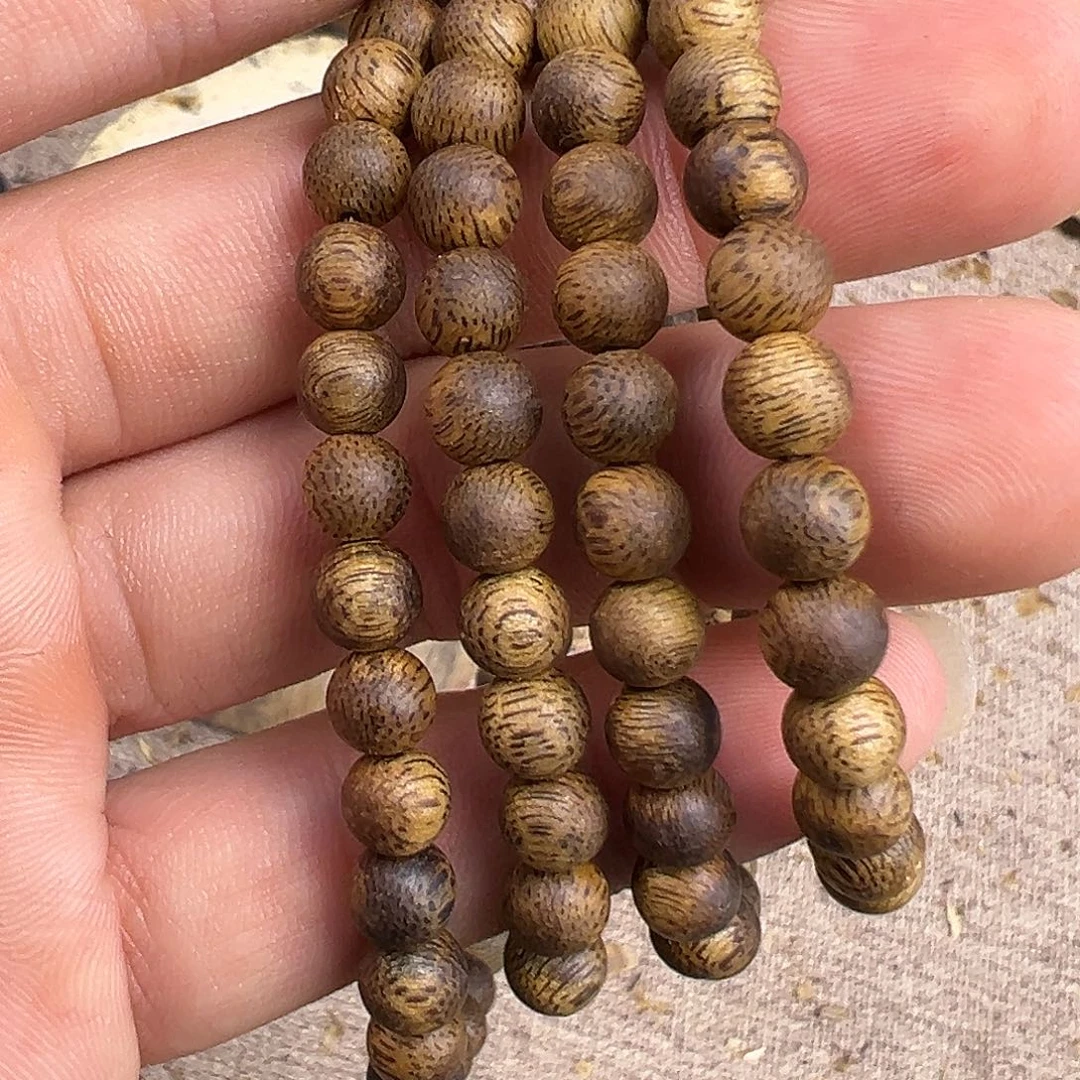 沉香沉香碎屑圆多碎屑6多样性发一