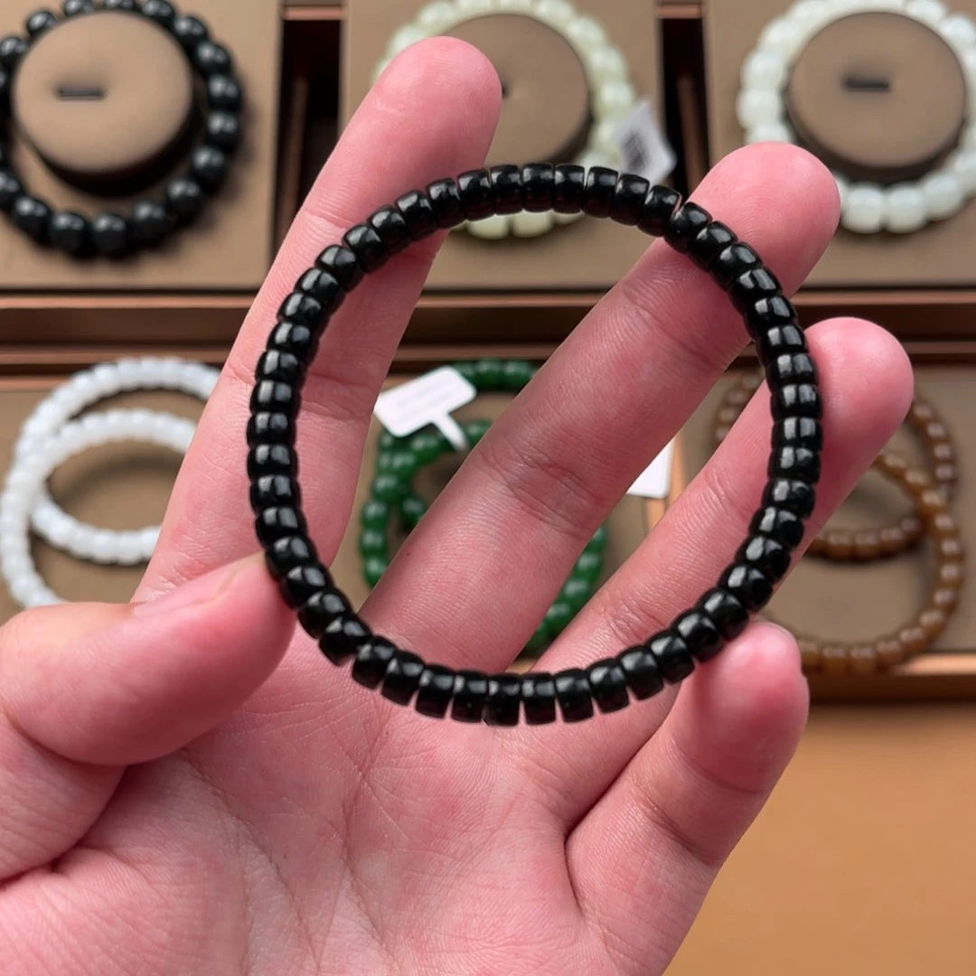 手链未镶嵌和田玉