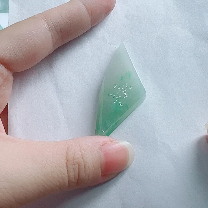 未镶嵌定制翡翠天然翡翠