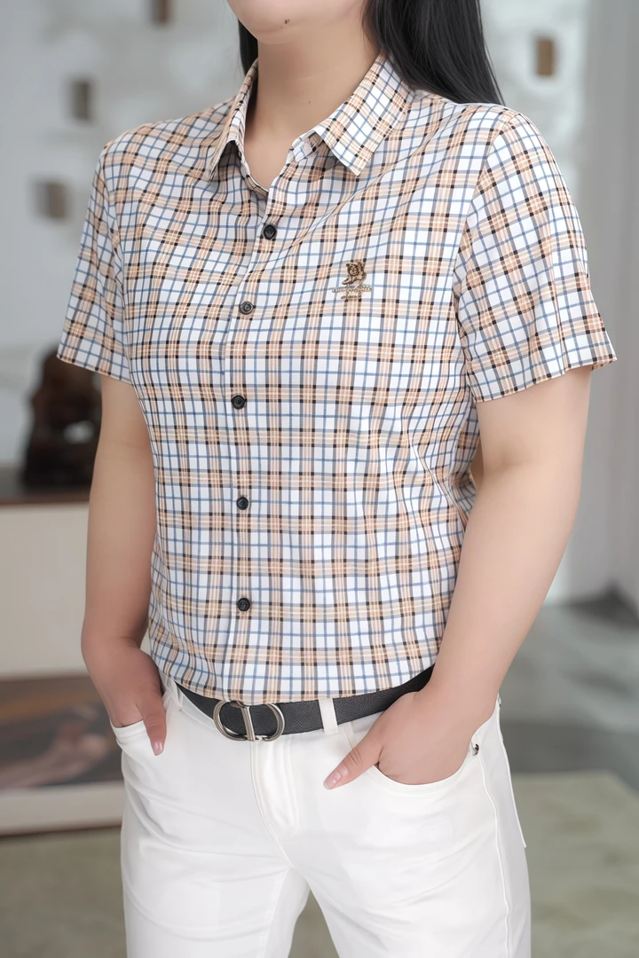 2025男士夏季新款时尚衬衫轻奢气质百搭显瘦经典格子格纹短袖