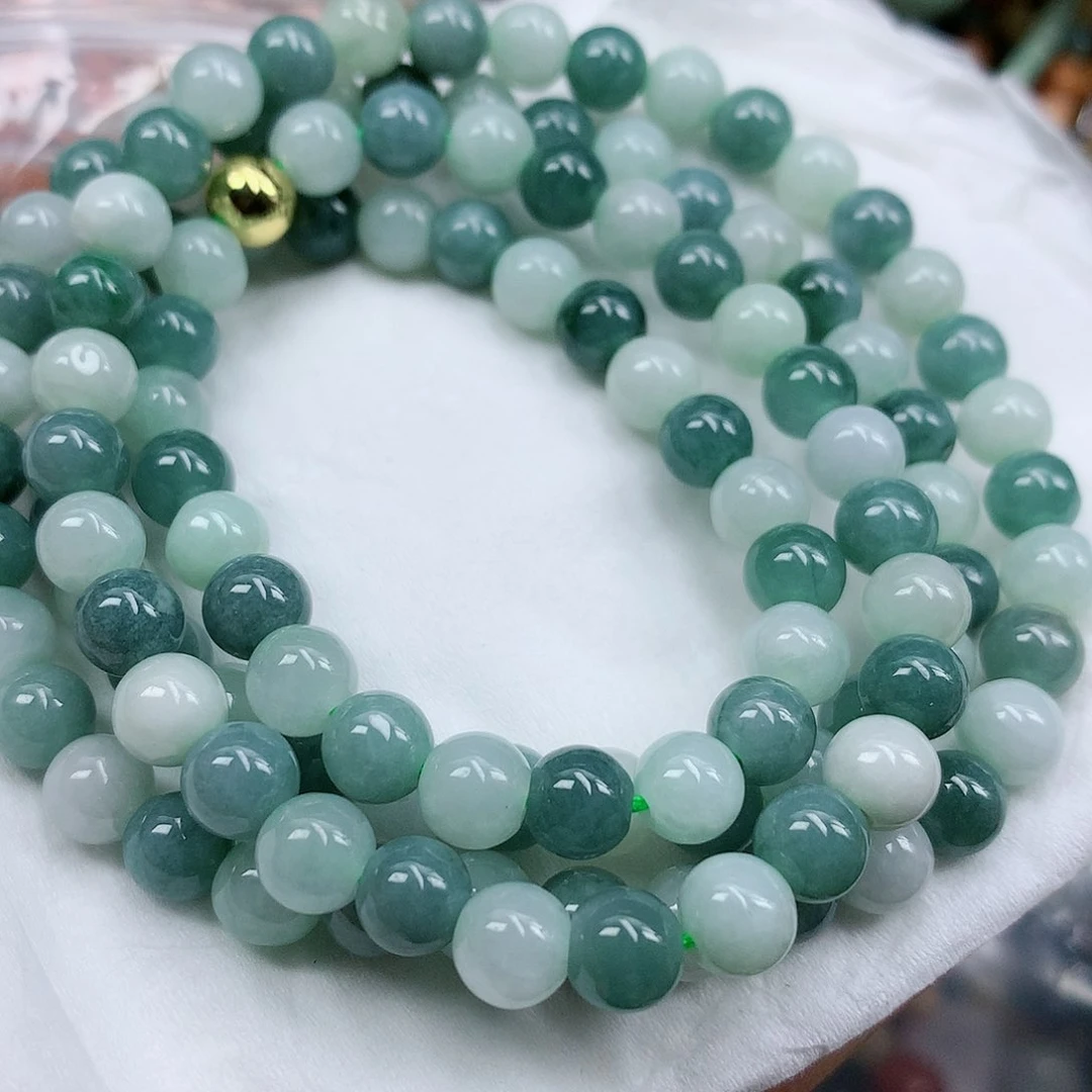 翡翠颈饰未镶嵌手串