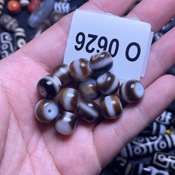 玛瑙/玉髓颈饰未镶嵌微瑕