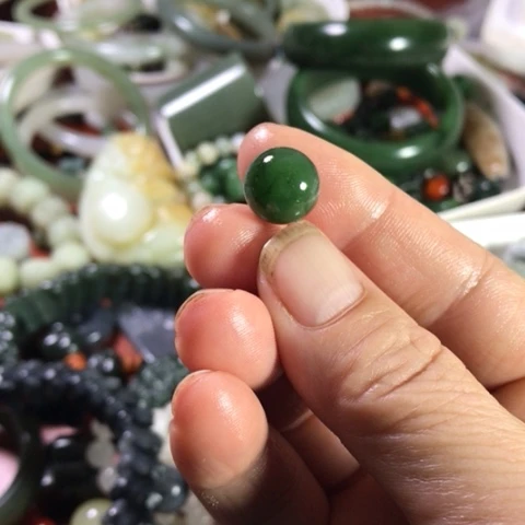 未镶嵌和田玉（碧玉）手机链
