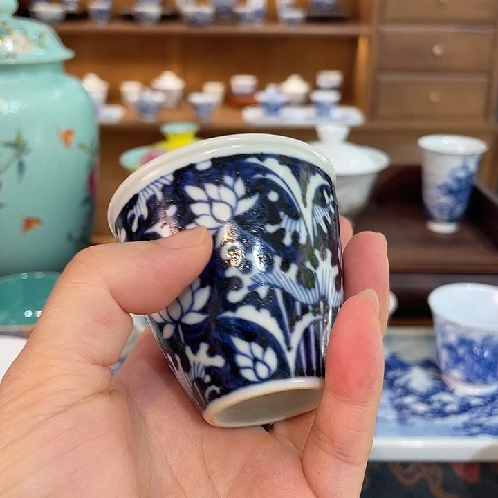 和***鸣手工青花仿元品茗杯