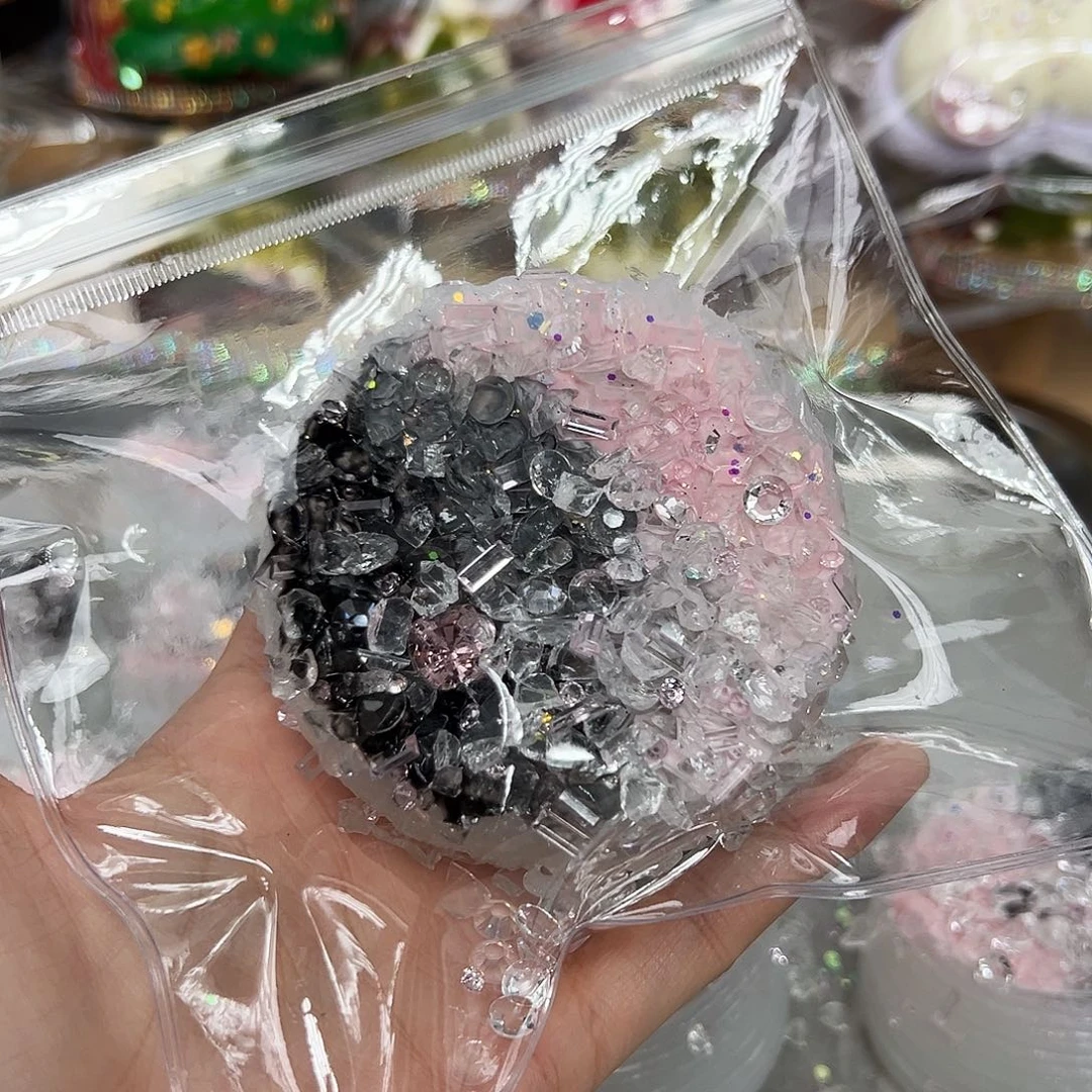 硅胶碎冰冰粉黑圆吐司180g