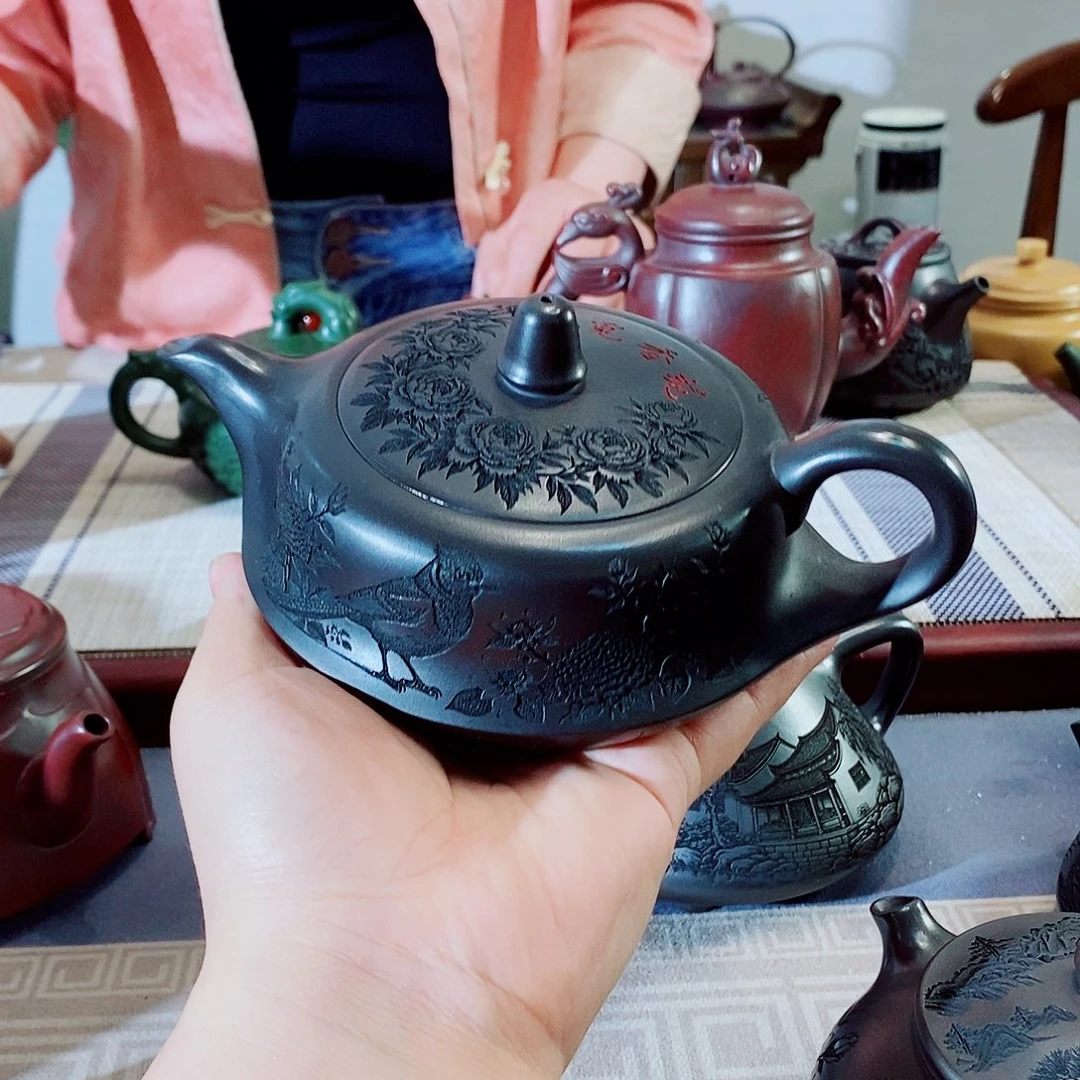 茶壶紫砂宜兴紫砂壶的时候发现