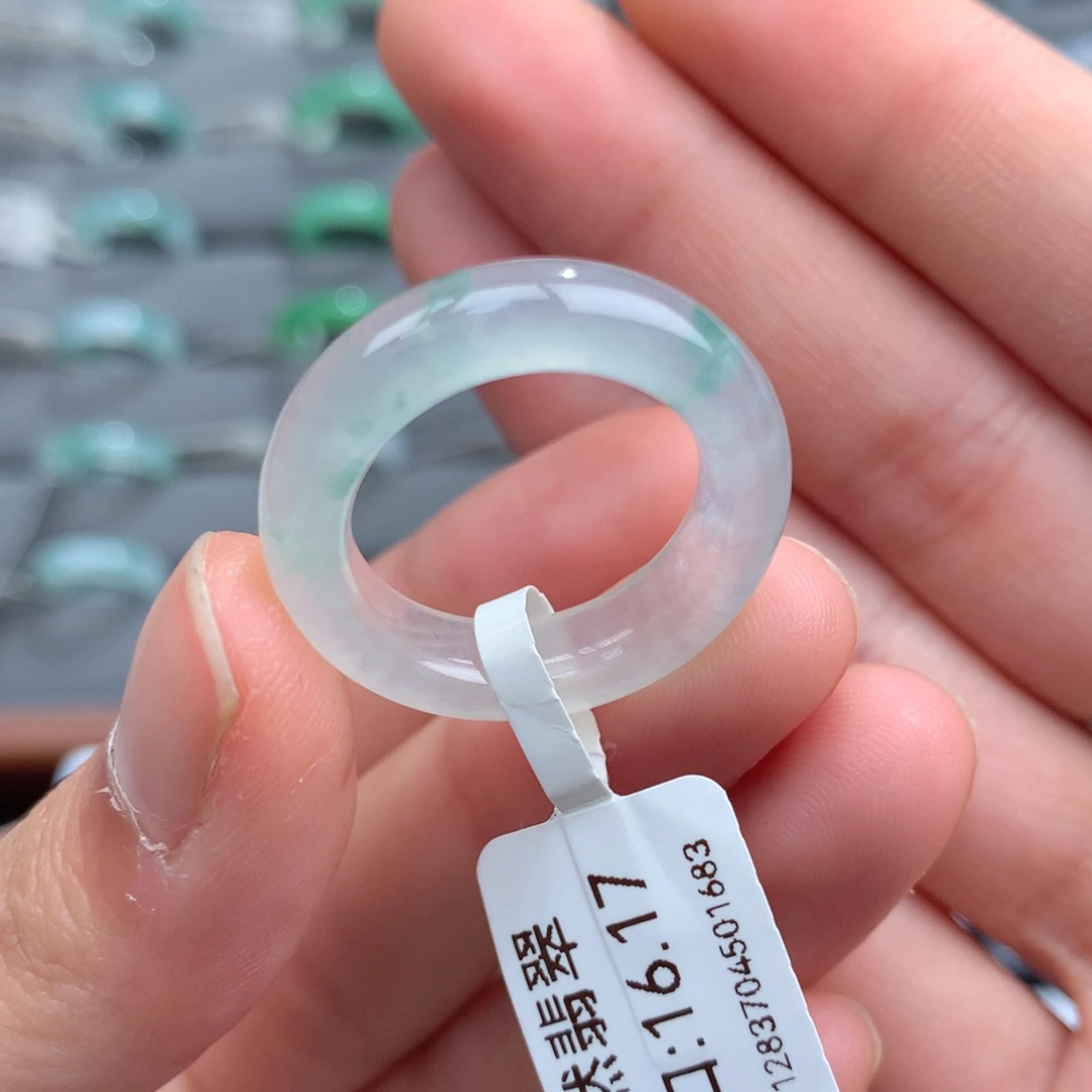 翡翠戒指未镶嵌天然