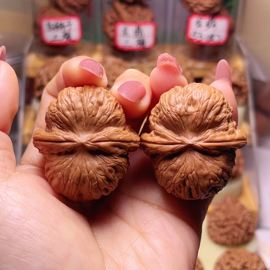 文玩核桃吊坠43尺胖元宝