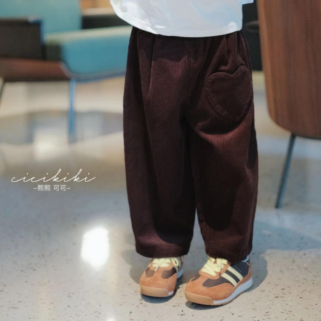 【熙熙可可】2025秋冬新款时尚百搭品质休闲复古灯芯绒裤子 KZ2582