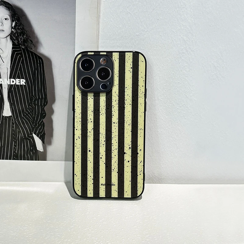 泼墨条纹适用苹果17PROMAX手机壳华为P70手腕绳时尚16PRO高级高档