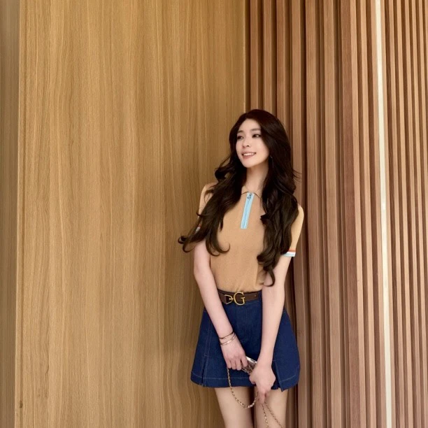 GIRDEAR/哥弟「一秒入夏」上衣针织衫哥弟短袖女装极简风138071