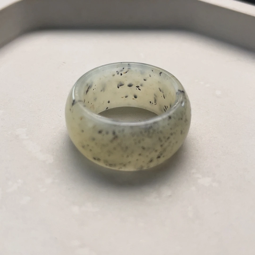 和田玉（糖玉）戒指未镶嵌16  点墨糖墩墩18.0