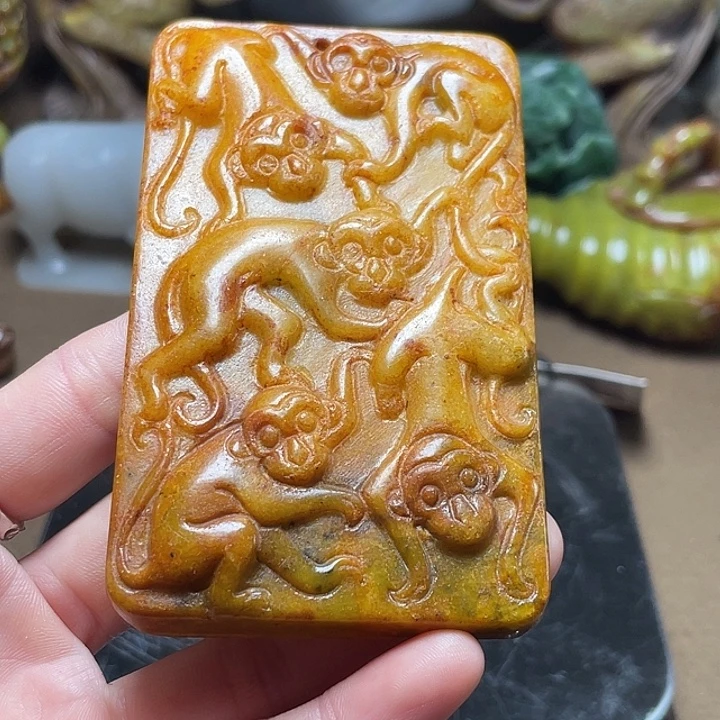 【京凡甄藏】……………………