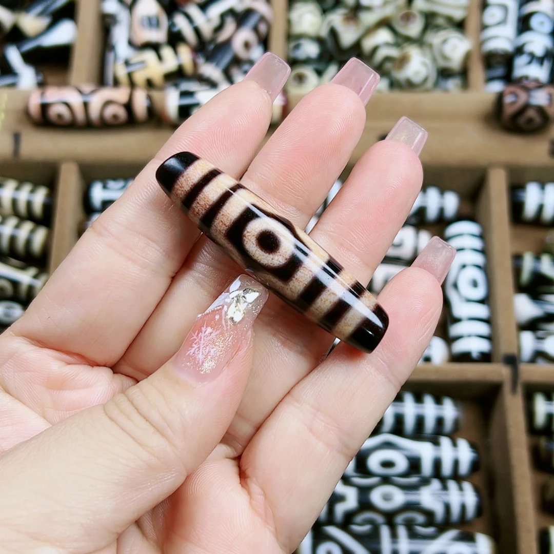 玛瑙/玉髓颈饰未镶嵌岸