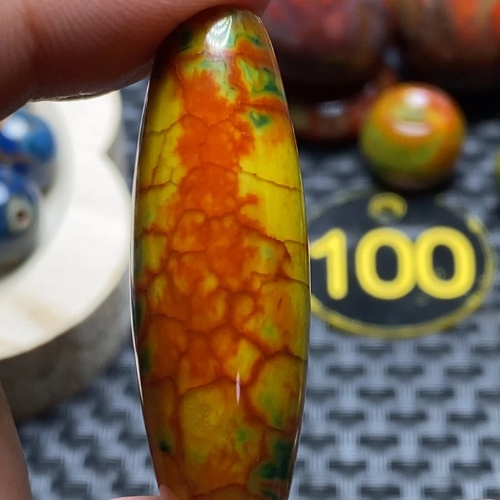 福***海玛瑙/玉髓未镶嵌颈饰