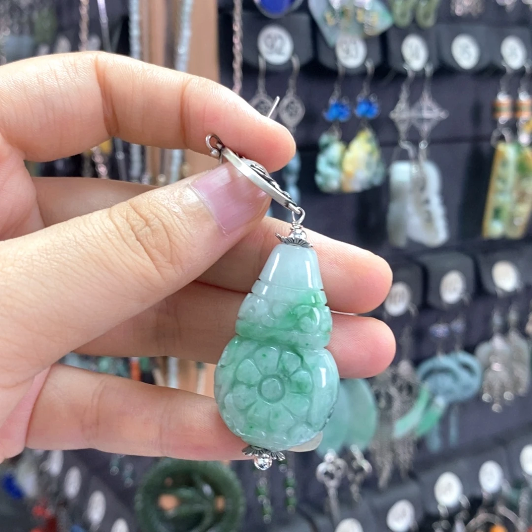 子***嫣银S925镶嵌翡翠耳饰X13