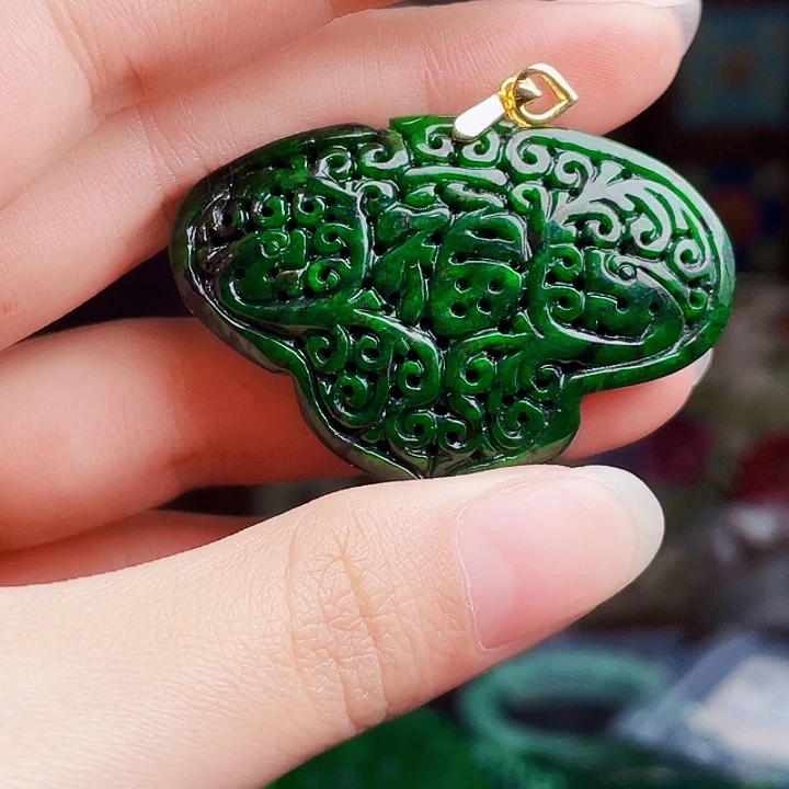 翡翠银S925镶嵌颈饰多样性