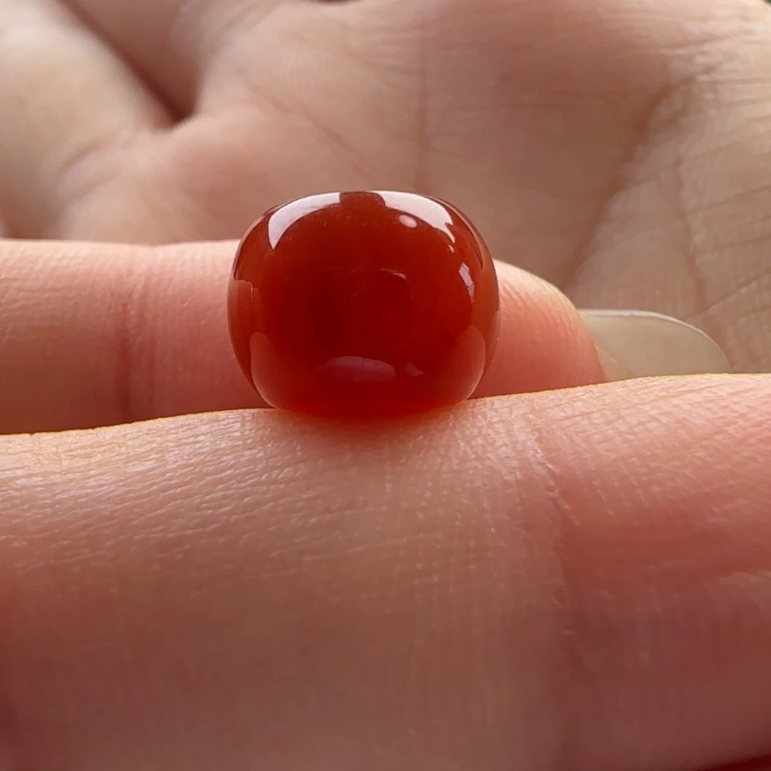 南红玛瑙未镶嵌直切墩子9.9*7.5