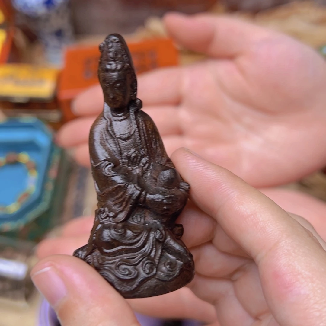 大叶紫檀（黑酸枝木类）