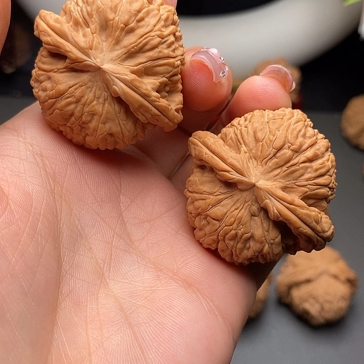 吊坠文玩核桃白狮子