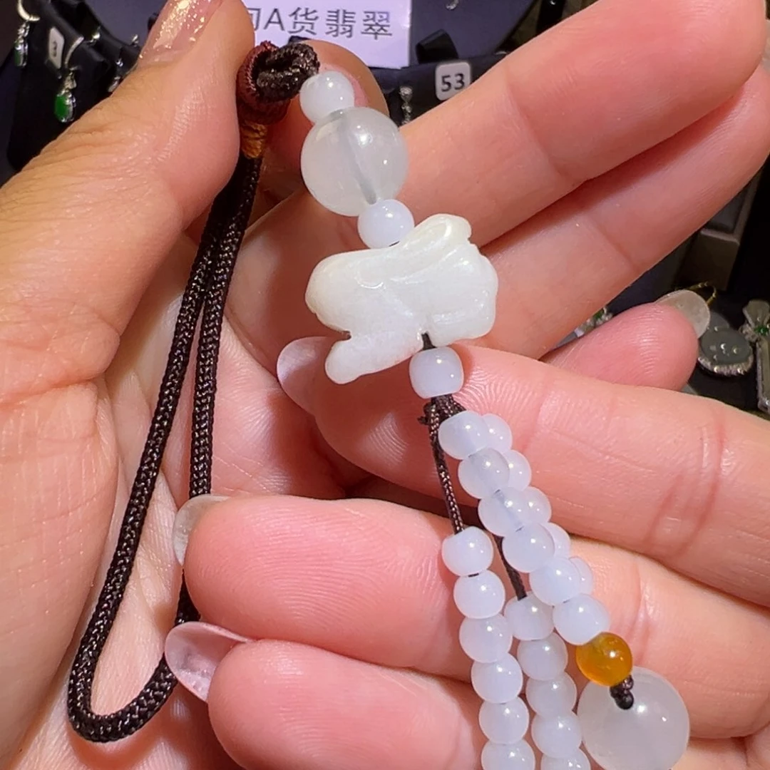 翡翠颈饰未镶嵌吊坠