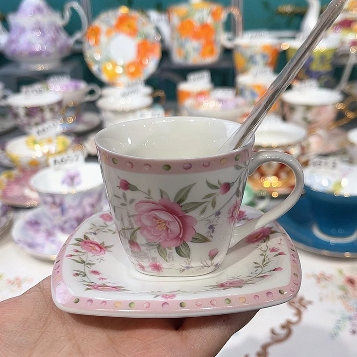 C***y骨瓷瓷器瓷器瓷器浓缩