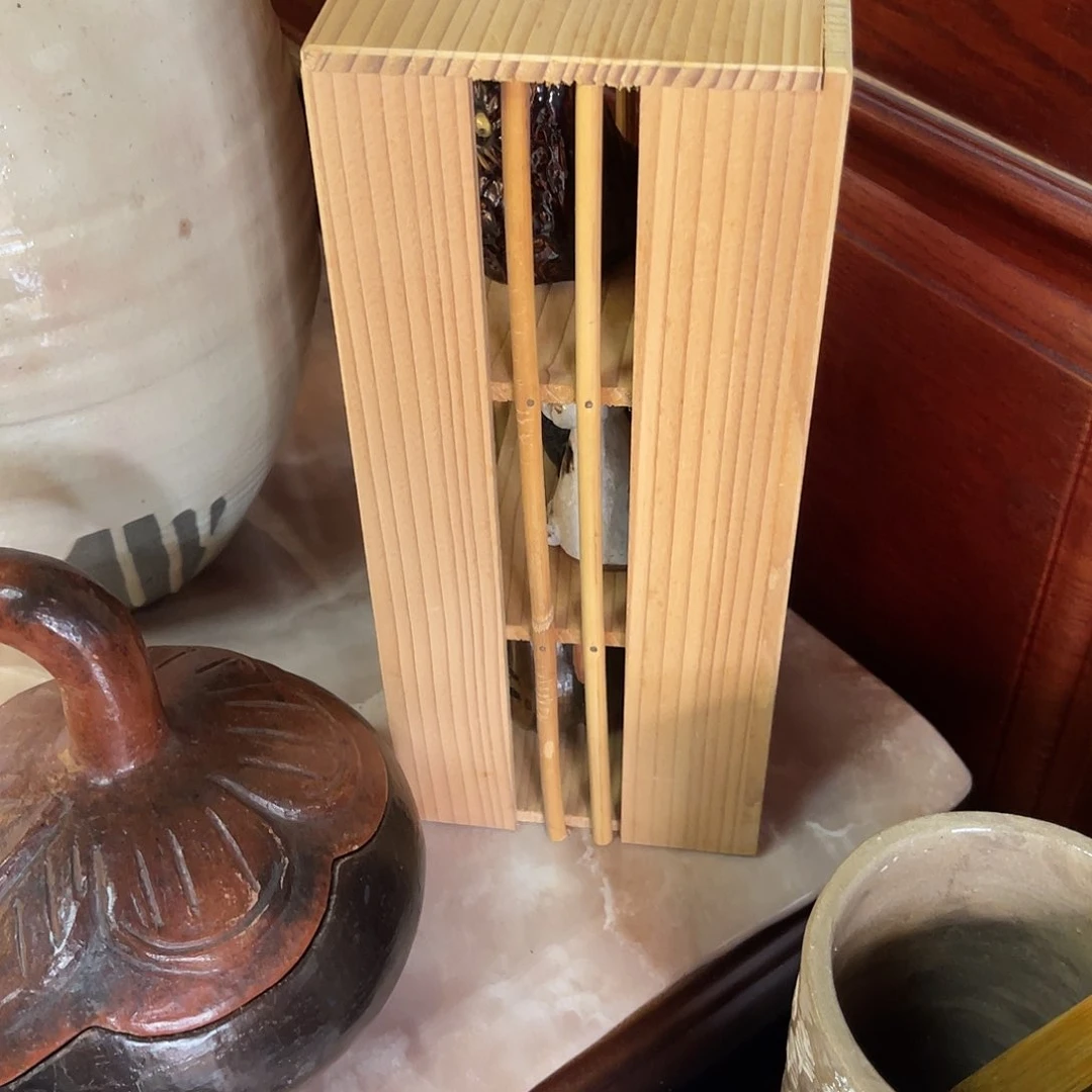 瓷片支***足木架子不包含内里摆件