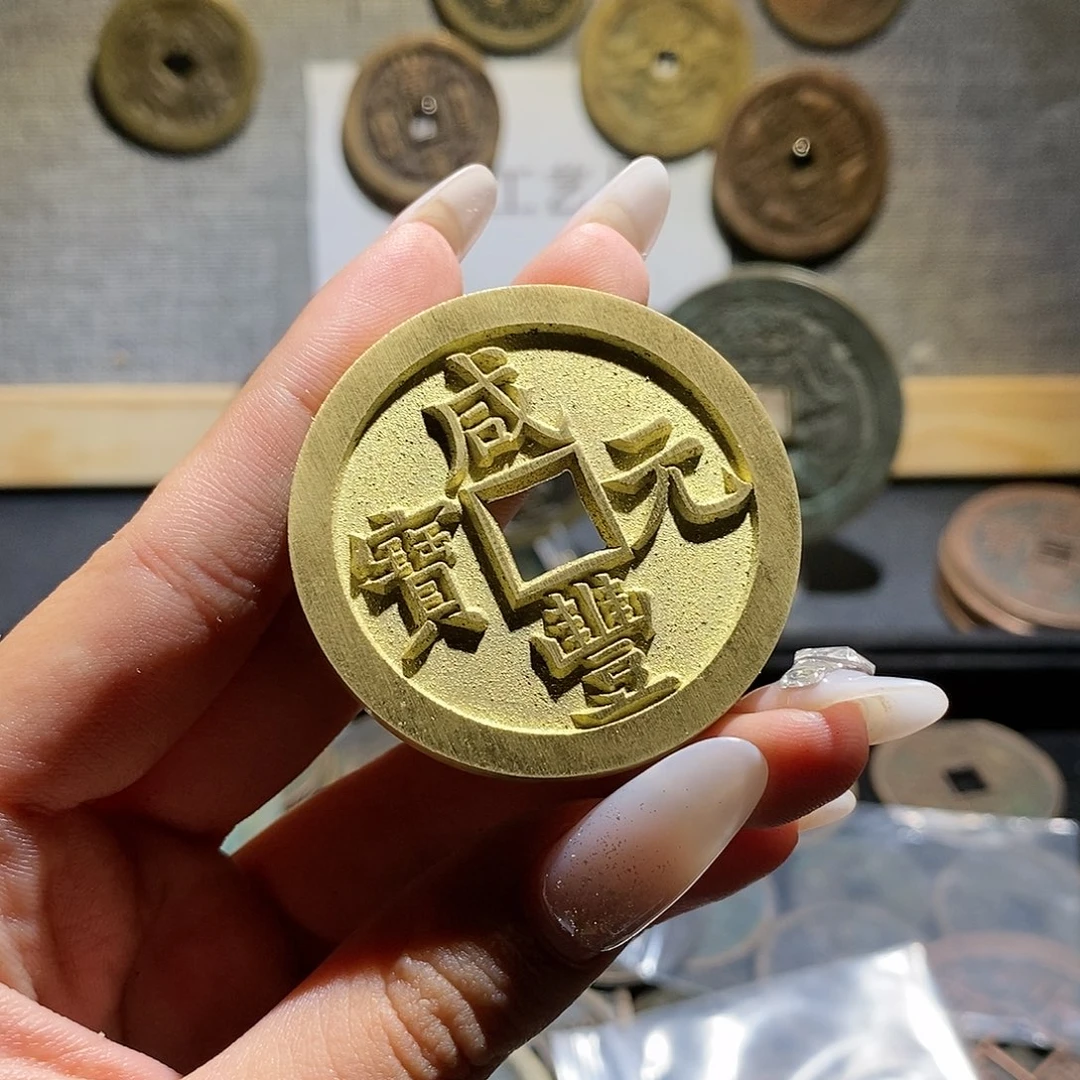 铜现代仿制工艺品