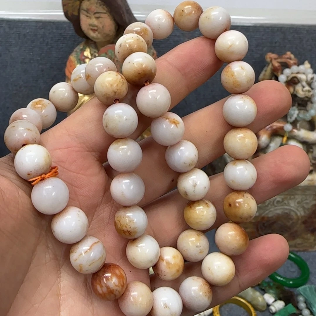 未镶嵌和田玉（糖玉）挂件