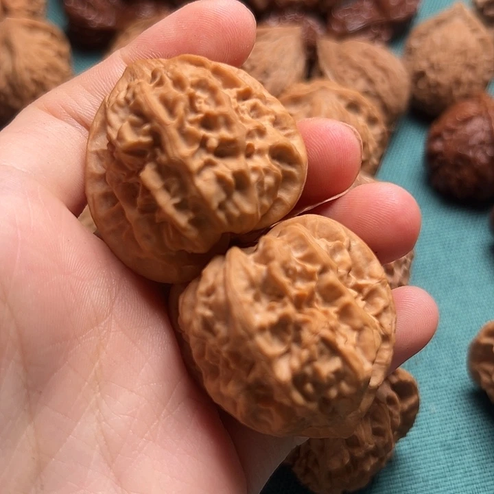 文玩核桃吊坠文玩核桃