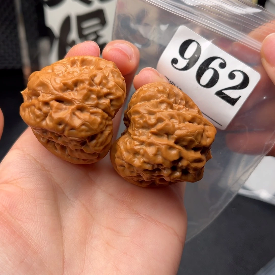 吊坠文玩核桃不**道蛤蟆