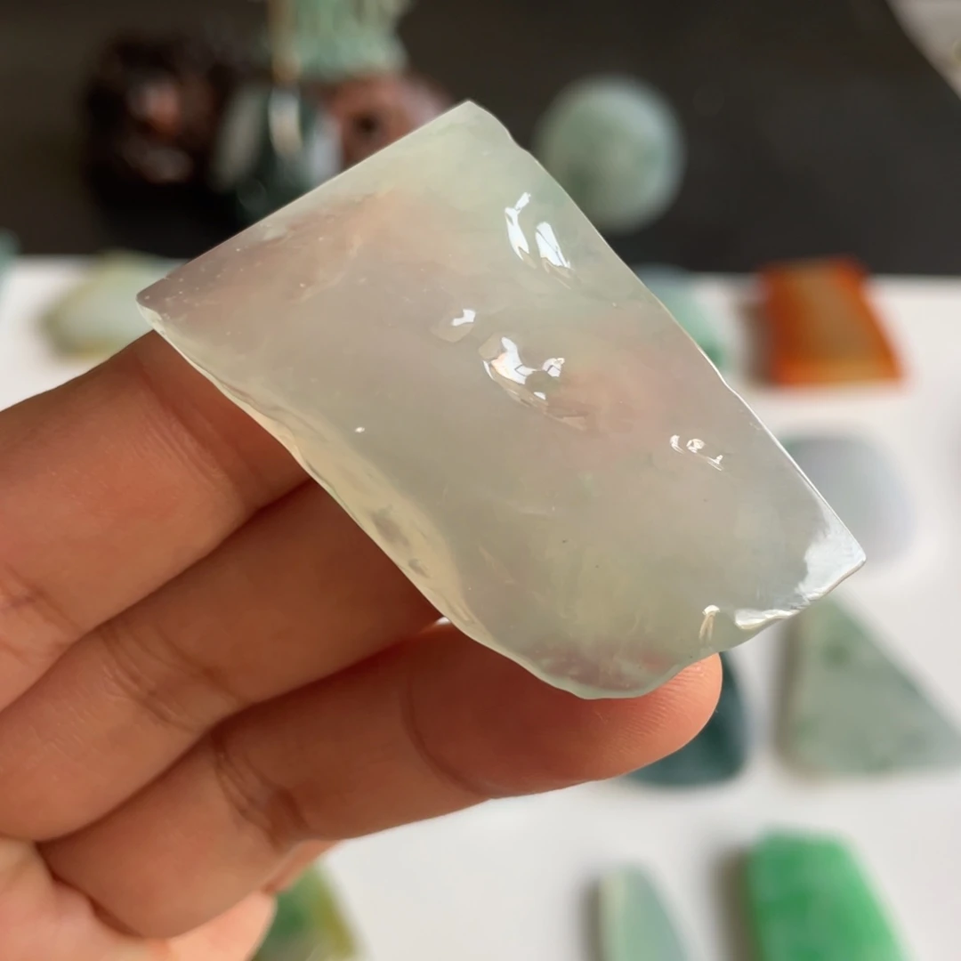 定制翡翠未镶嵌包工